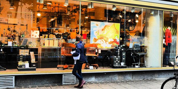 Schaufenster eines Ladens Schaufenster eines Ladens