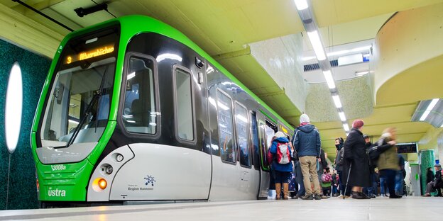 Üstra-Straßenbahn Üstra-Straßenbahn