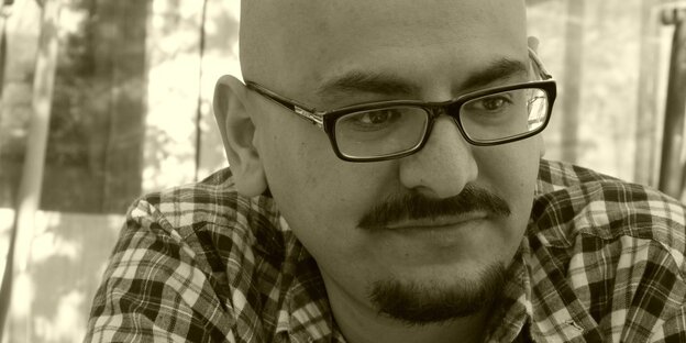 Ein mann, es ist Gönenç Ünaldı Ein mann, es ist Gönenç Ünaldı