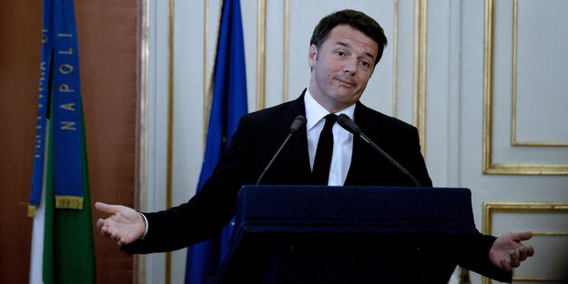 Matteo Renzi macht eine fragende Geste Matteo Renzi macht eine fragende Geste
