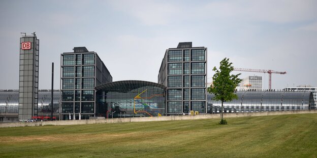 Berlins Hauptbahnhof Berlins Hauptbahnhof