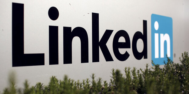 LinkedIn-Firmenschild LinkedIn-Firmenschild