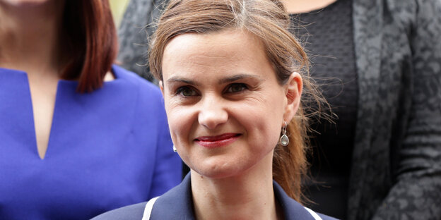 Jo Cox lächelt Jo Cox lächelt