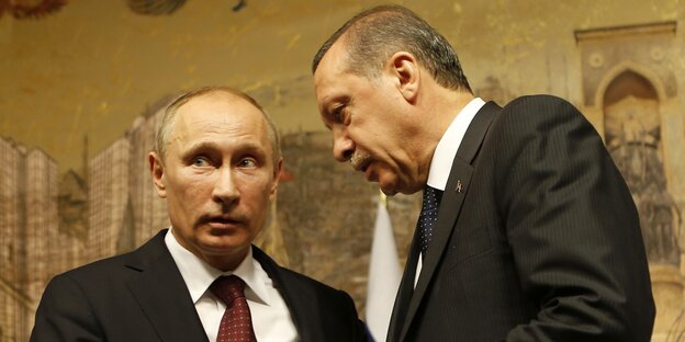Wladimir Putin redet mit Recep Tayyip Erdogan Wladimir Putin redet mit Recep Tayyip Erdogan