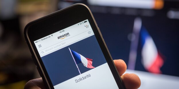 Frankreichflagge wird in der iPhone App von Amazon gezeigt Frankreichflagge wird in der iPhone App von Amazon gezeigt