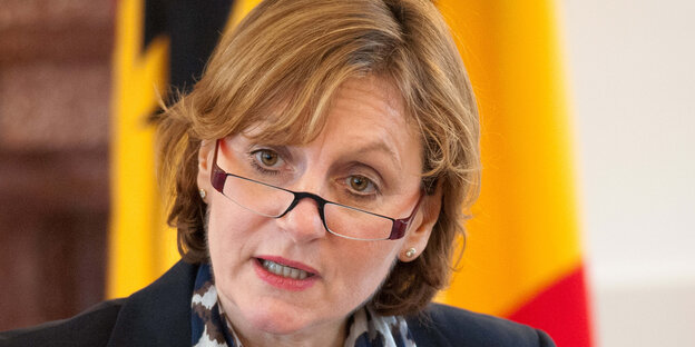 Die künftige Verfassungsrichterin Christiane Langenfeld Die künftige Verfassungsrichterin Christiane Langenfeld