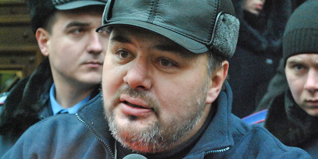 Wieder frei: Der Journalist Ruslan Kozaba. Wieder frei: Der Journalist Ruslan Kozaba.