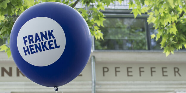 Luftballon mit Aufdruck "Frank Henkel" Luftballon mit Aufdruck "Frank Henkel"