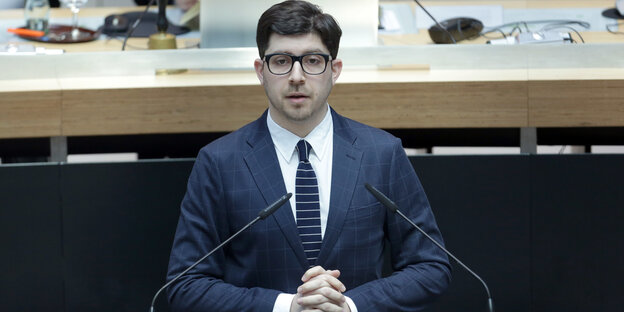 Chistopher Lauer im Berliner Abgeordnetenhaus Chistopher Lauer im Berliner Abgeordnetenhaus