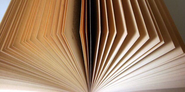 Ein Aufgeschlagenes Buch Ein Aufgeschlagenes Buch