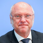 Ulrich Schneider Ulrich Schneider