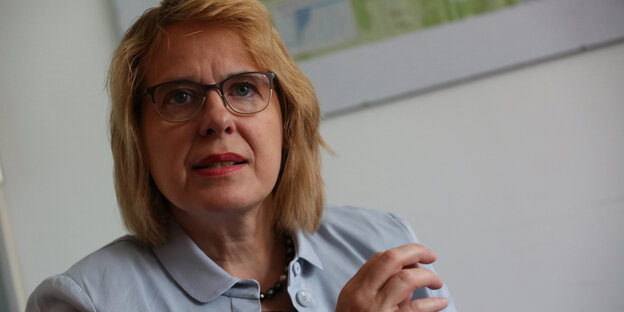Bettina Kudla in ihrem Abgeordnetenbüro Bettina Kudla in ihrem Abgeordnetenbüro