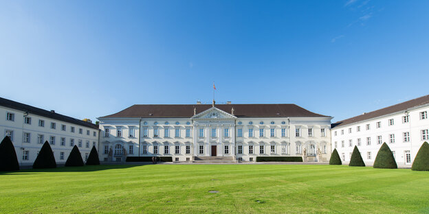 Schloss Bellevue von außen Schloss Bellevue von außen