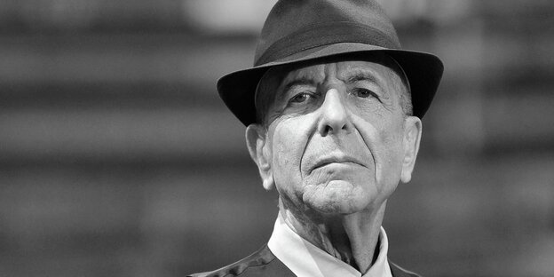 Leonard Cohen guckt skeptisch, 2009 Leonard Cohen guckt skeptisch, 2009
