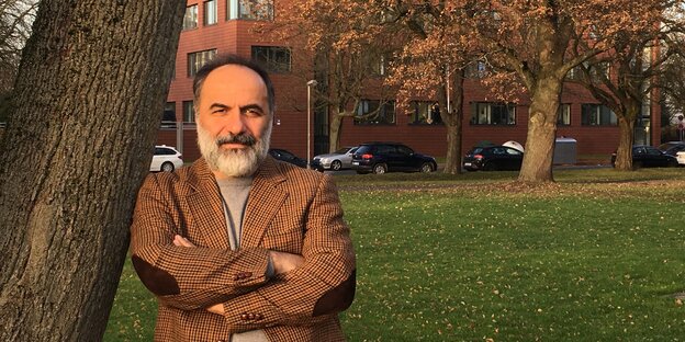 Porträt von Ex-Zaman-Redakteur Harun Odabaşı Porträt von Ex-Zaman-Redakteur Harun Odabaşı