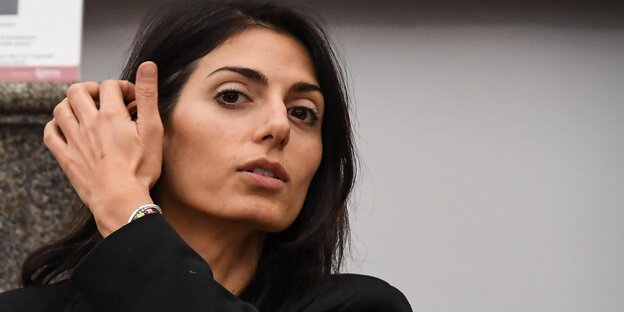 Roms Bürgermeisterin Virginia Raggi Roms Bürgermeisterin Virginia Raggi
