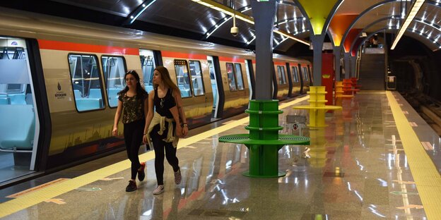 Neueröffnete Metro-Station in Istanbul Neueröffnete Metro-Station in Istanbul