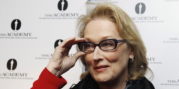 Meryl Streep guckt skeptisch Meryl Streep guckt skeptisch