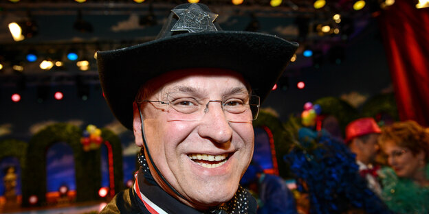 Herrmann im Sheriff-Kostüm Herrmann im Sheriff-Kostüm