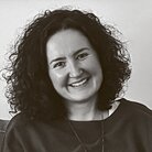 Yonca Verdioğlu Şık Yonca Verdioğlu Şık