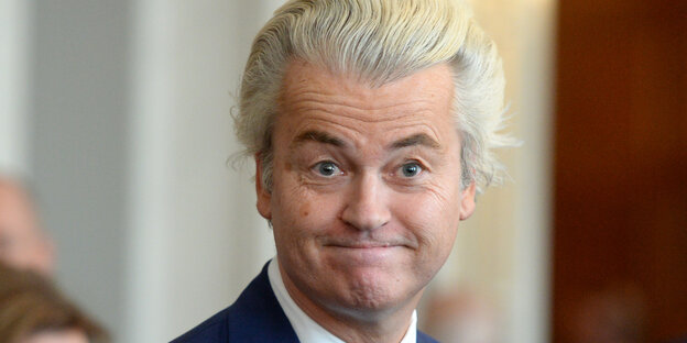 Geert Wilders mit weit aufgerissenen Augen Geert Wilders mit weit aufgerissenen Augen