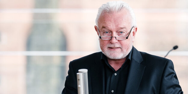 FDP-Vize Wolfgang Kubicki im Landtag Schleswig-Holstein FDP-Vize Wolfgang Kubicki im Landtag Schleswig-Holstein