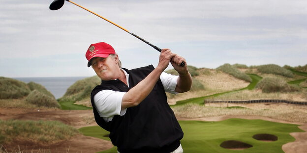 Donald Trump auf dem Golfplatz Donald Trump auf dem Golfplatz