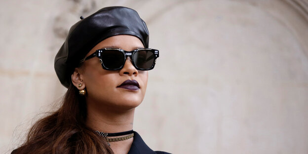 Eine Frau, Rihanna Eine Frau, Rihanna