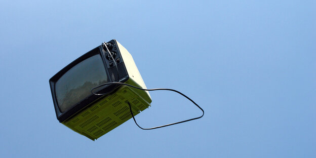 Fliegender Fernseher Fliegender Fernseher