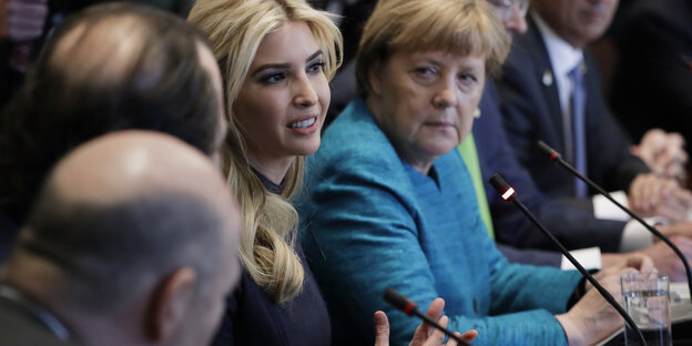 Ivanka Trump und Angela Merkel beim Besuch der Kanzlerin in Washington