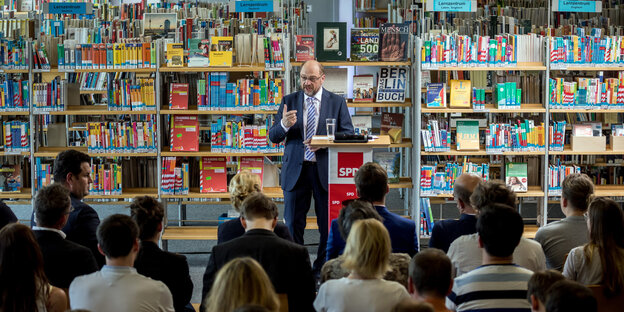 Martin Schulz vor Zuhörern