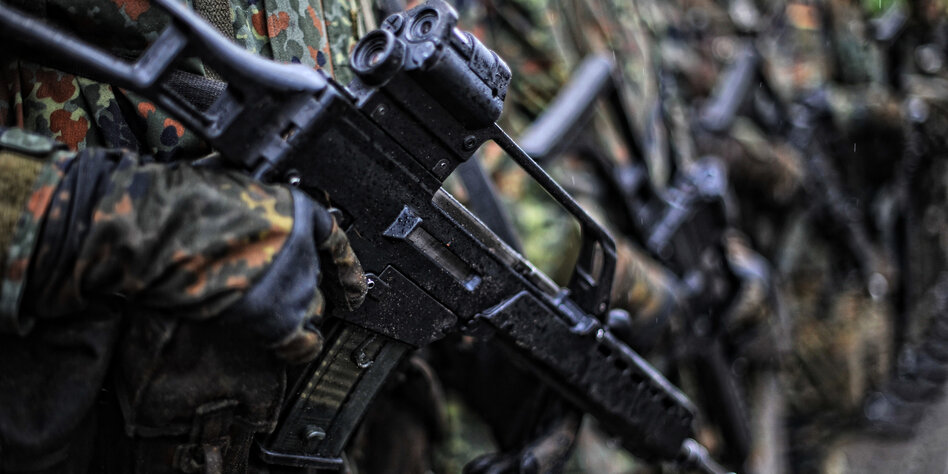 Waffenschwund bei der Bundeswehr Einfach weg taz.de