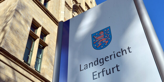 Landgericht Erfurt Schild Landgericht Erfurt Schild