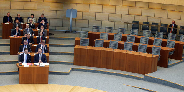 AfD-Politiker im Landtag von NRW AfD-Politiker im Landtag von NRW