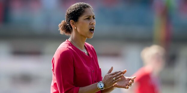 Bundestrainerin Steffi Jones Bundestrainerin Steffi Jones