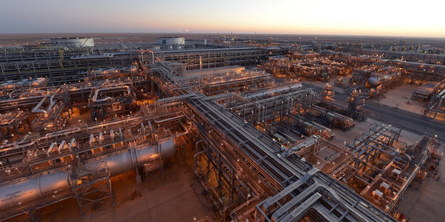 Erdöl-Anlage in Saudi-Arabie Erdöl-Anlage in Saudi-Arabie