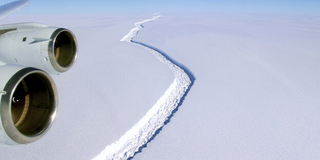 Ein Riss im Eis Ein Riss im Eis