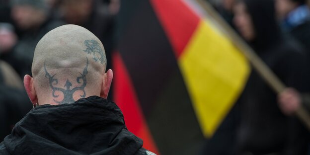 Neonazi Neonazi
