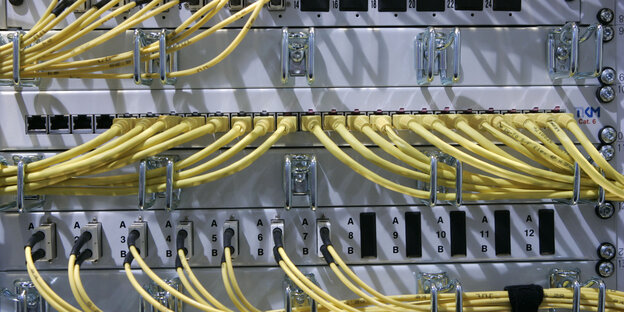 gelbe Kabel gelbe Kabel