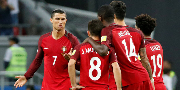 Cristiano Ronaldo mit verärgertem Blick