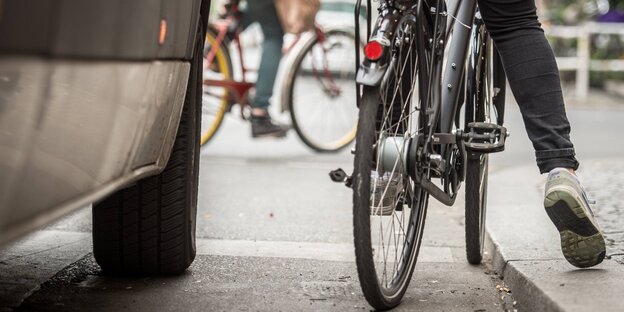 Radler an Ampel Radler an Ampel