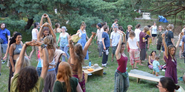 TeilnehmerInnen des Festivals TeilnehmerInnen des Festivals