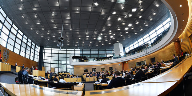 Der Thüringer landtag in Erfurt Der Thüringer landtag in Erfurt