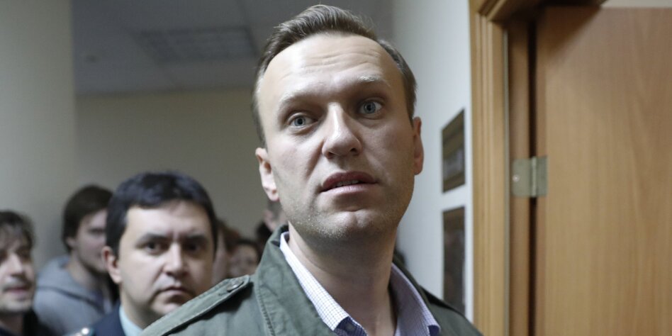 Kreml-Kritiker erneut verurteilt: 20 Tage Haft für Nawalny - taz.de