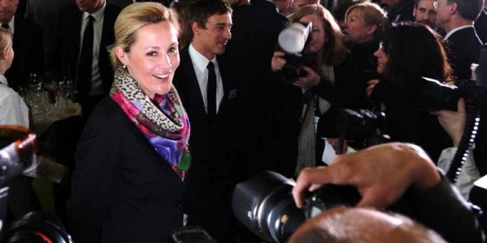 immer schn lcheln bettina wulff auf dem neujahrsempfang des springer verlags in hamburg bild dpa - Bettina Wulff Lebenslauf immer schn lcheln bettina wulff auf dem neujahrsempfang des springer verlags in hamburg bild dpa - Bettina Wulff Lebenslauf