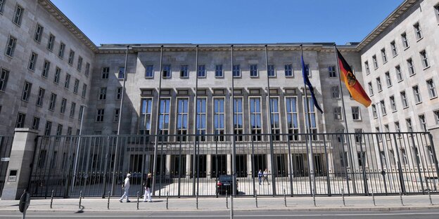Bundesfinanzministerium in Berlin, Wilhelmstraße Bundesfinanzministerium in Berlin, Wilhelmstraße
