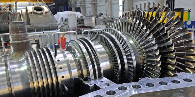 Ein Rotor einer Dampfturbine im Görlitzer Siemens-Werk