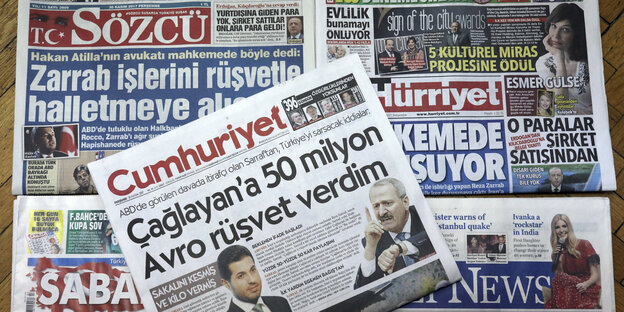 Einige Titelseiten türkischer Zeitungen Einige Titelseiten türkischer Zeitungen