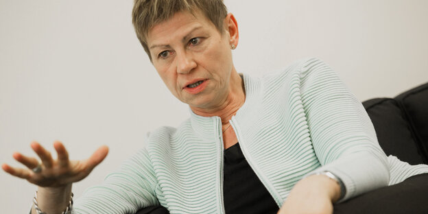 Elke Breitenbach Elke Breitenbach