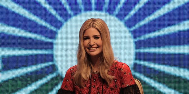 Ivanka Trump im Mittelpunkt. Ivanka Trump im Mittelpunkt.